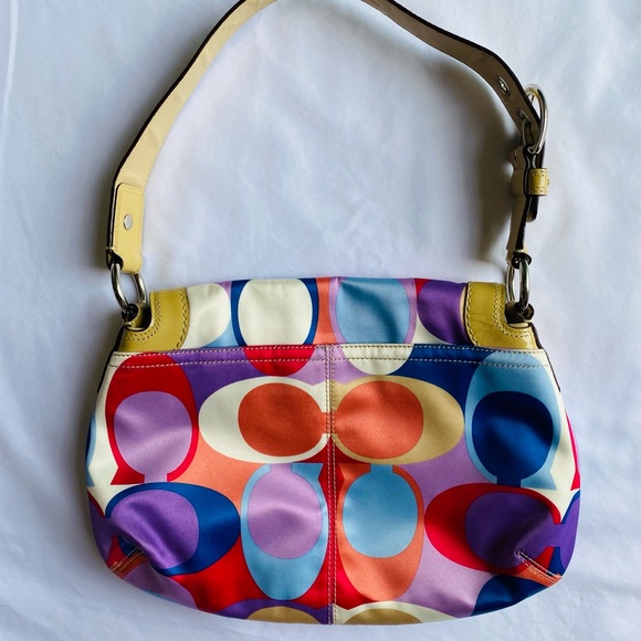 Beautiful vintage Coach pocketbook - Picture 2 of 7